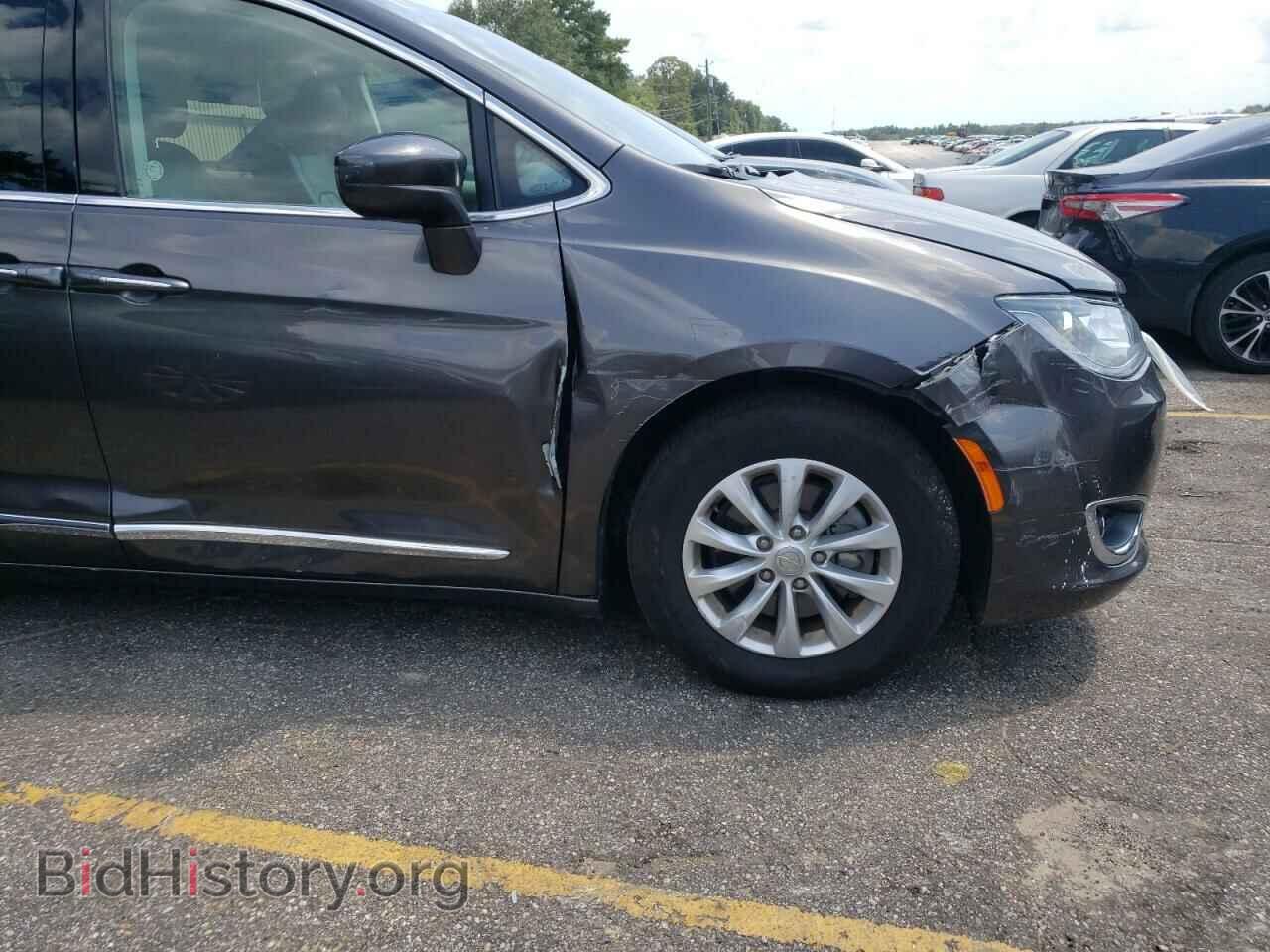 2018 CHRYSLER PACIFICA - VIN: 2C4RC1EG0JR229120 - Фото 9