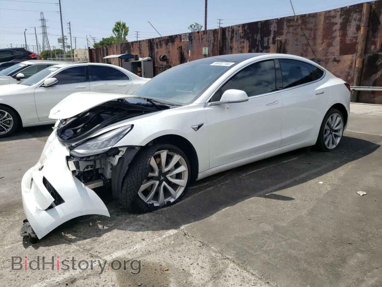 Фотография 5YJ3E1EB3JF134454 - TESLA MODEL 3 2018