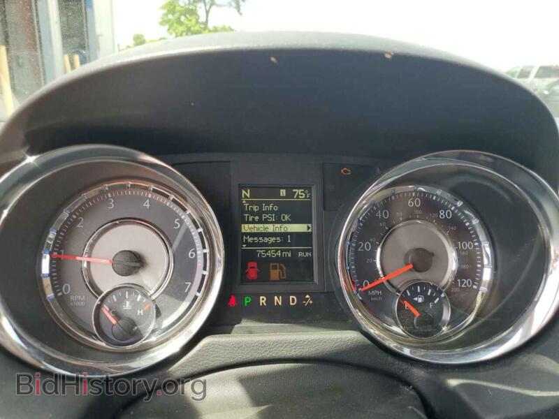 2016 Chrysler MINIVAN (VIN 2C4RC1CG5GR283623) — photo 9 of 13