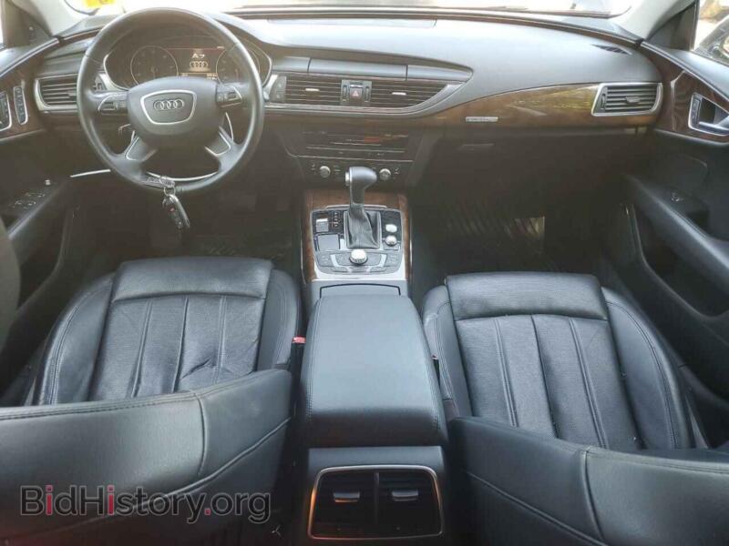 2012 Audi A7 (VIN WAU2GAFC5CN131702) — фото 8 из 12