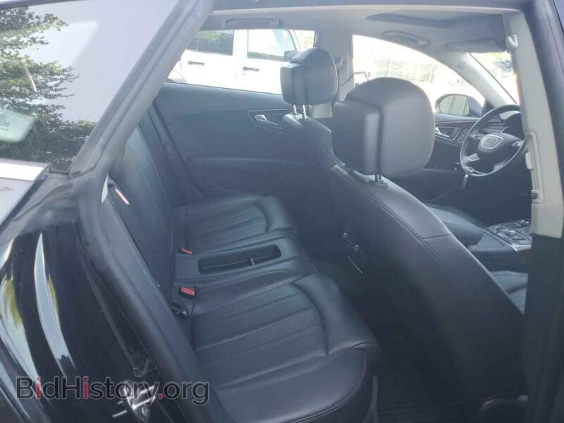 2012 Audi A7 (VIN WAU2GAFC5CN131702) — фото 10 из 12