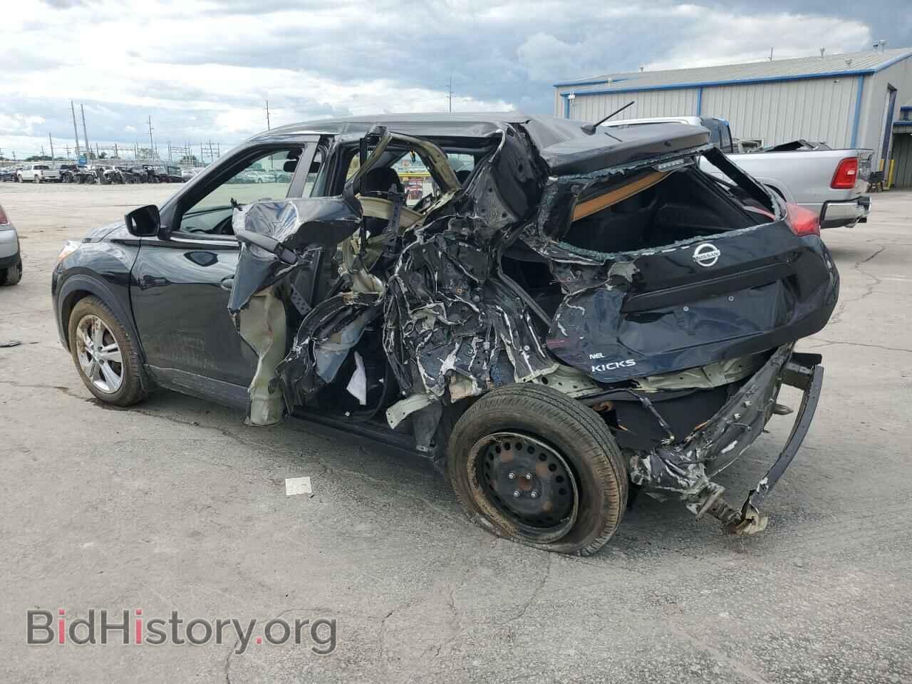 2020 NISSAN KICKS - VIN: 3N1CP5BV7LL562695 - Фото 2