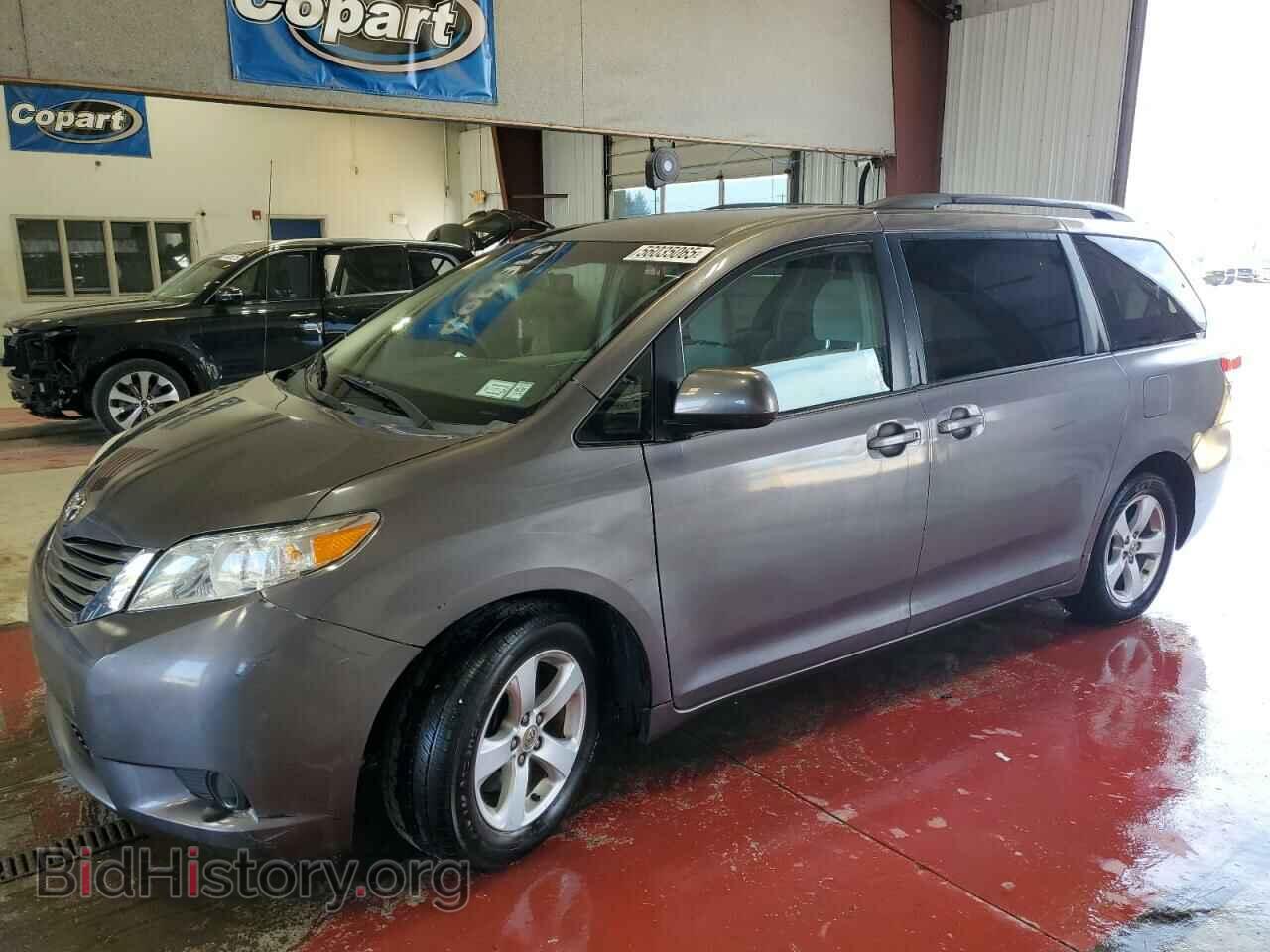 Photo 5TDKK3DC8BS117009 - TOYOTA All Models 2011