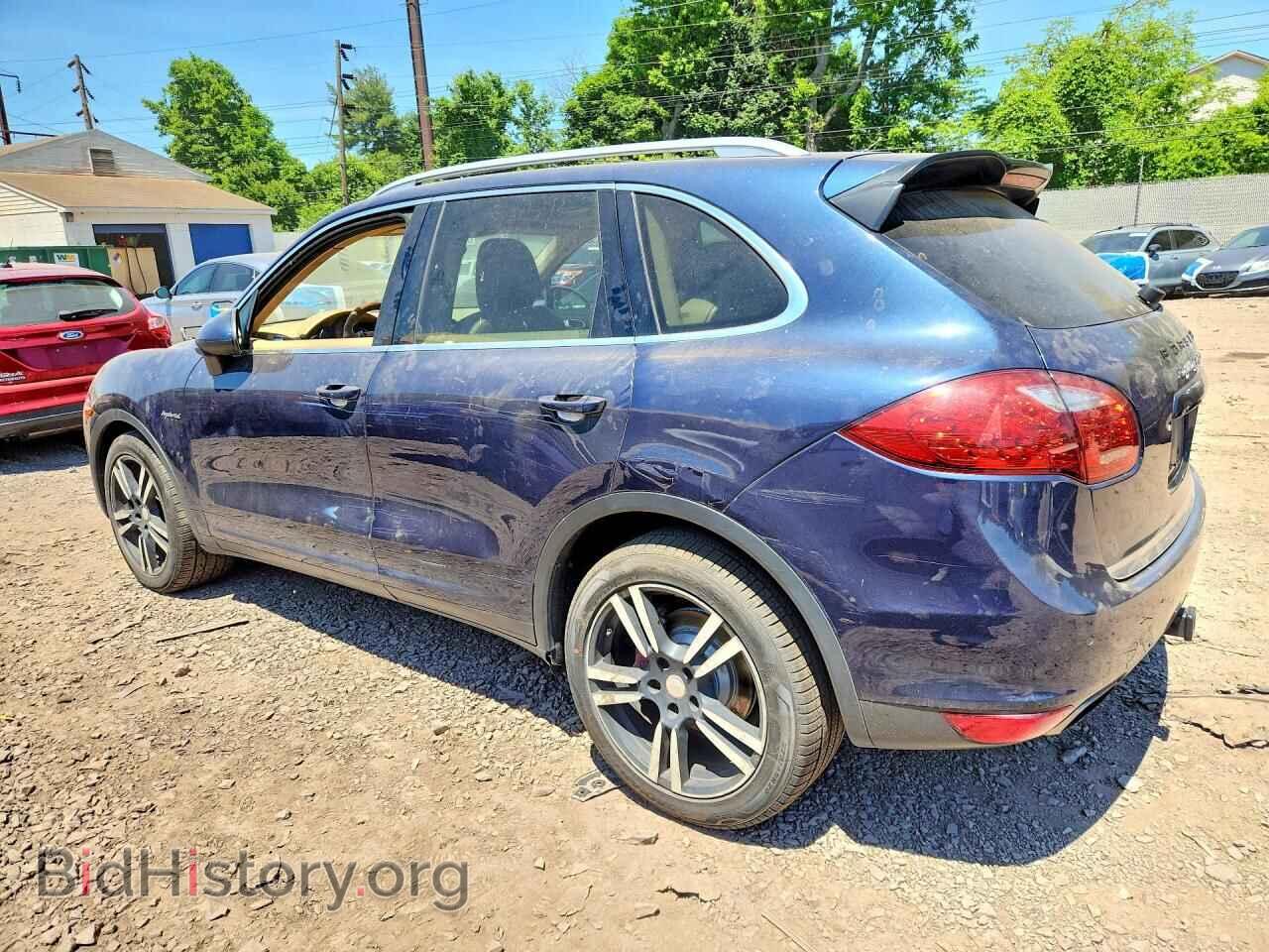 2012 PORSCHE CAYENNE - VIN: WP1AE2A25CLA90975 - Фото 2