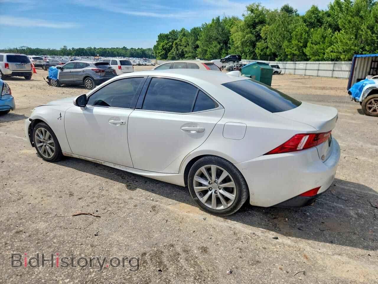 2016 LEXUS IS - VIN: JTHBA1D2XG5018590 - Фото 2