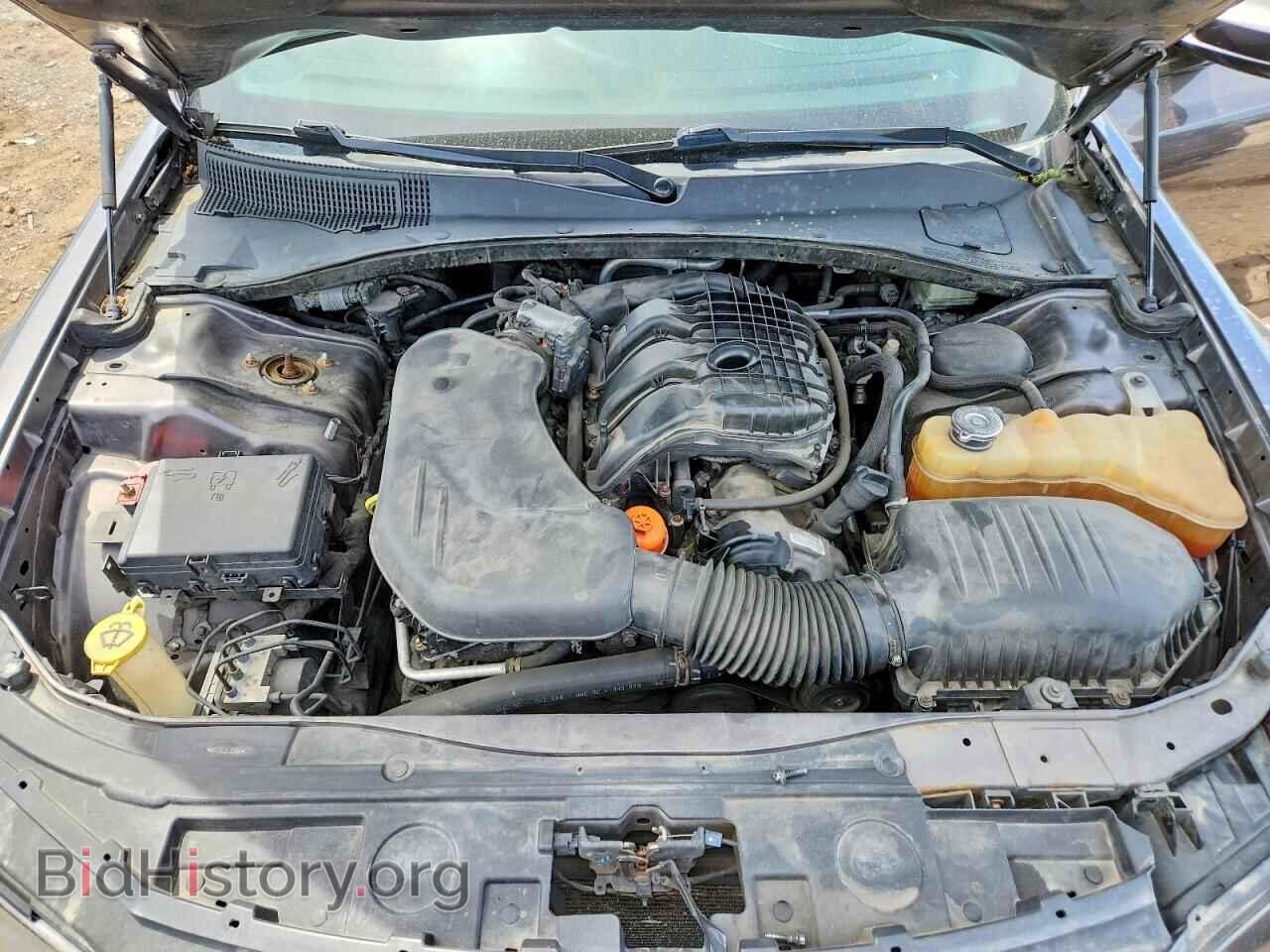 2016 CHRYSLER 300 - VIN: 2C3CCAGG9GH261960 - Фото 11