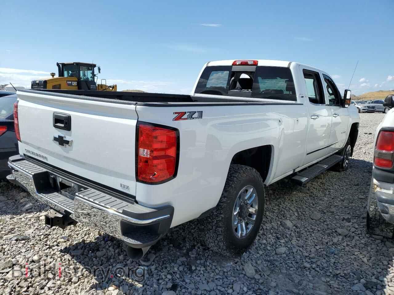2018 CHEVROLET ALL Models - VIN: 1GC4K0CY6JF239323 - Фото 3