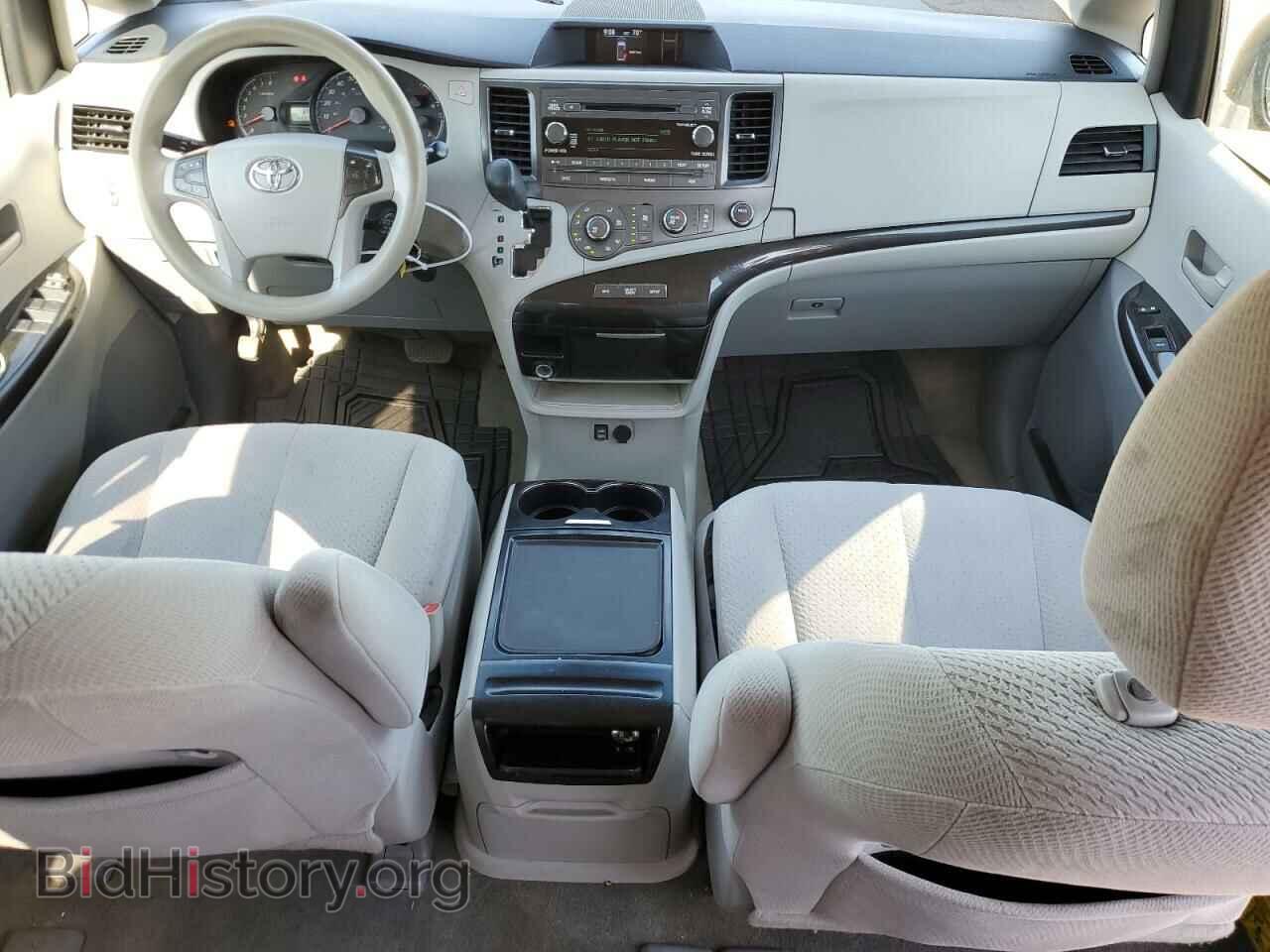 2012 TOYOTA All Models - VIN: 5TDKK3DC8CS255277 - Фото 8
