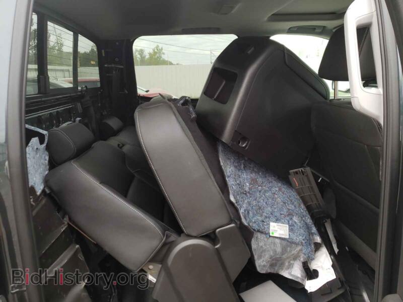 2018 Chevrolet SILVERADO (VIN 3GCUKSEC2JG505092) — фото 6 из 10