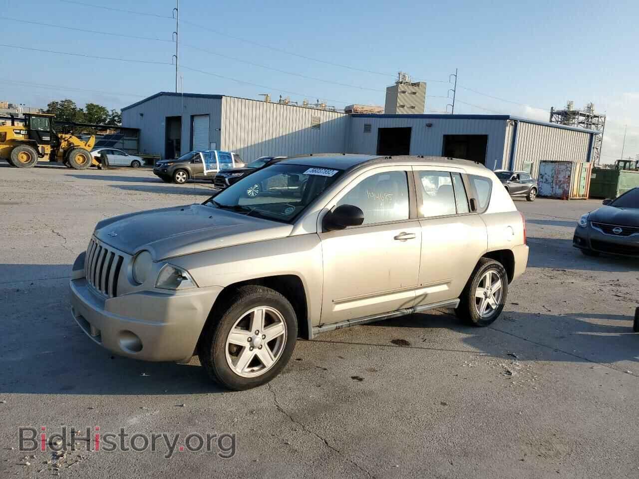 2010 JEEP COMPASS - VIN: 1J4NT4FB3AD558197 - Фото 9