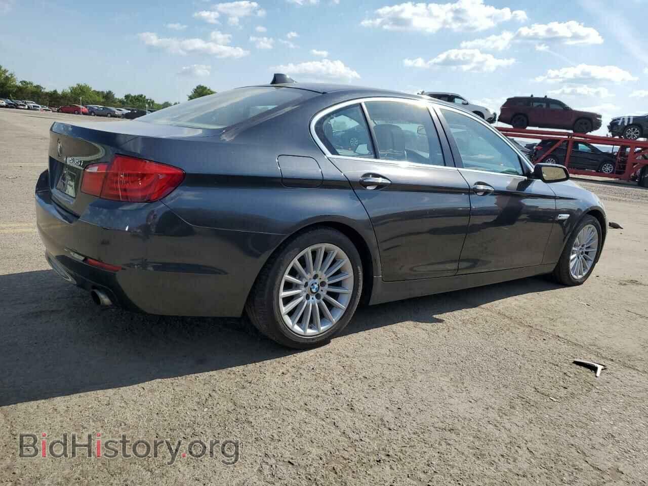 2011 BMW 5 SERIES - VIN: WBAFU7C55BC777724 - Фото 3