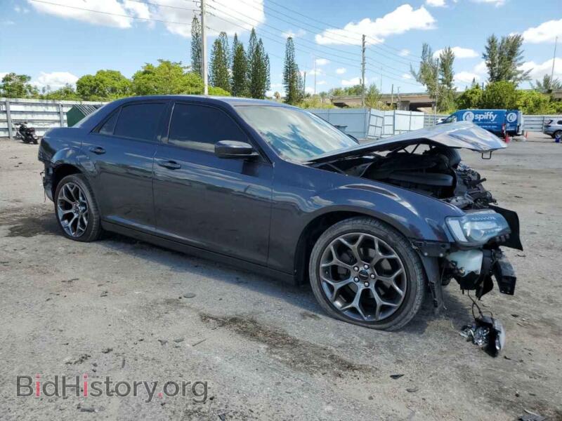 2017 Chrysler 300 (VIN 2C3CCABG6HH552425) — фото 4 из 12
