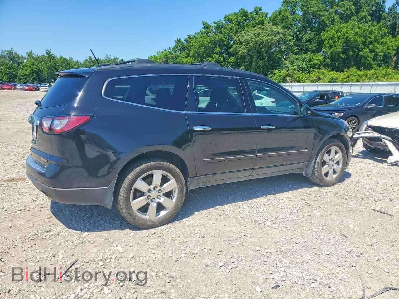 2017 CHEVROLET TRAVERSE - VIN: 1GNKVJKD8HJ337061 - Фото 3