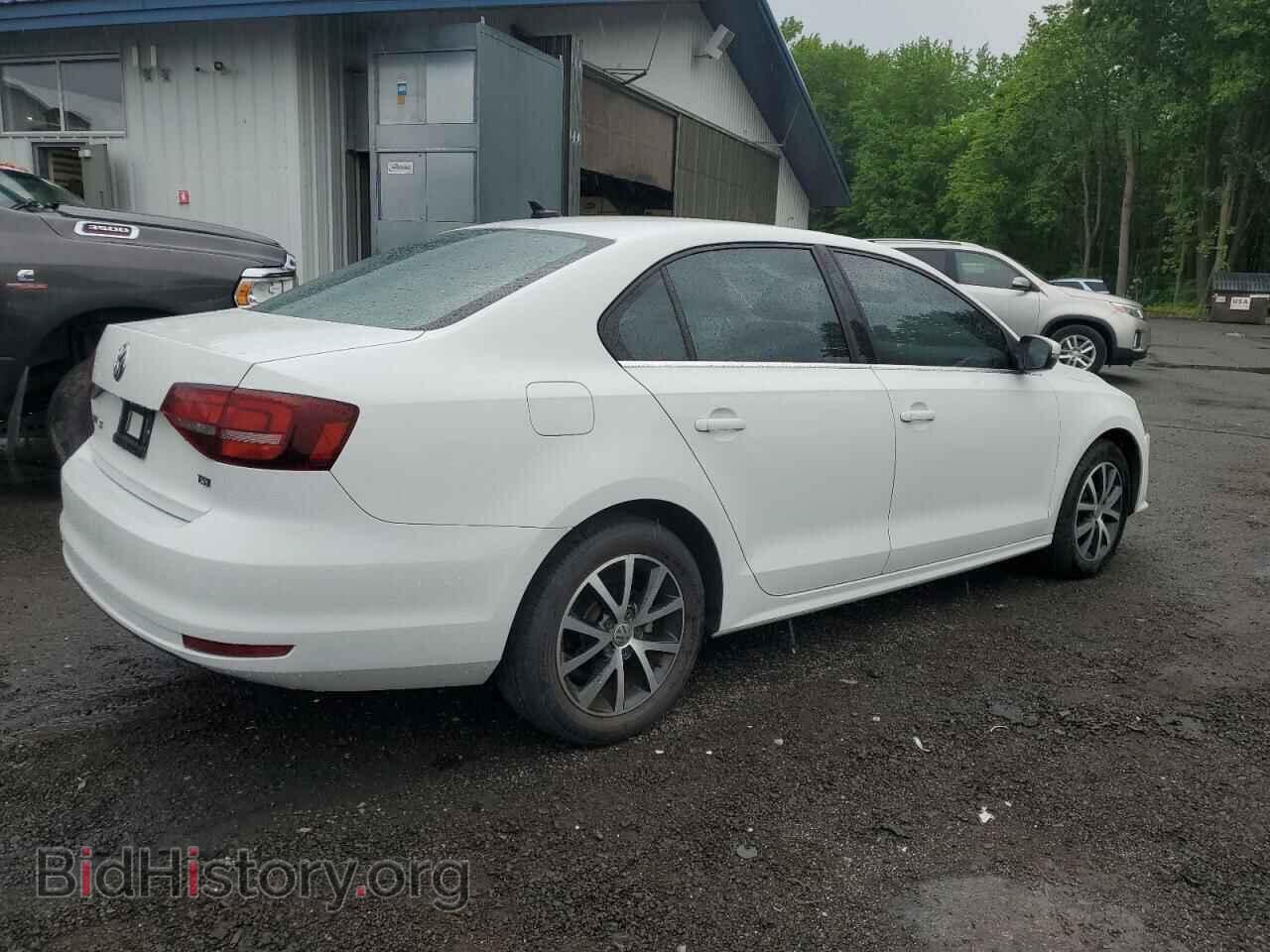 2017 VOLKSWAGEN JETTA - VIN: 3VWDB7AJXHM402951 - Фото 3