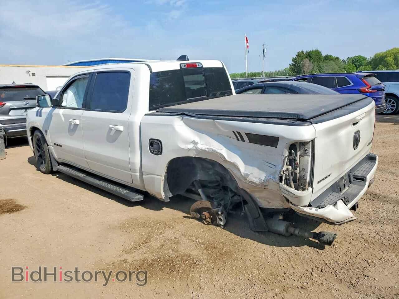 2020 RAM 1500 - VIN: 1C6SRFLT5LN255569 - Photo 2