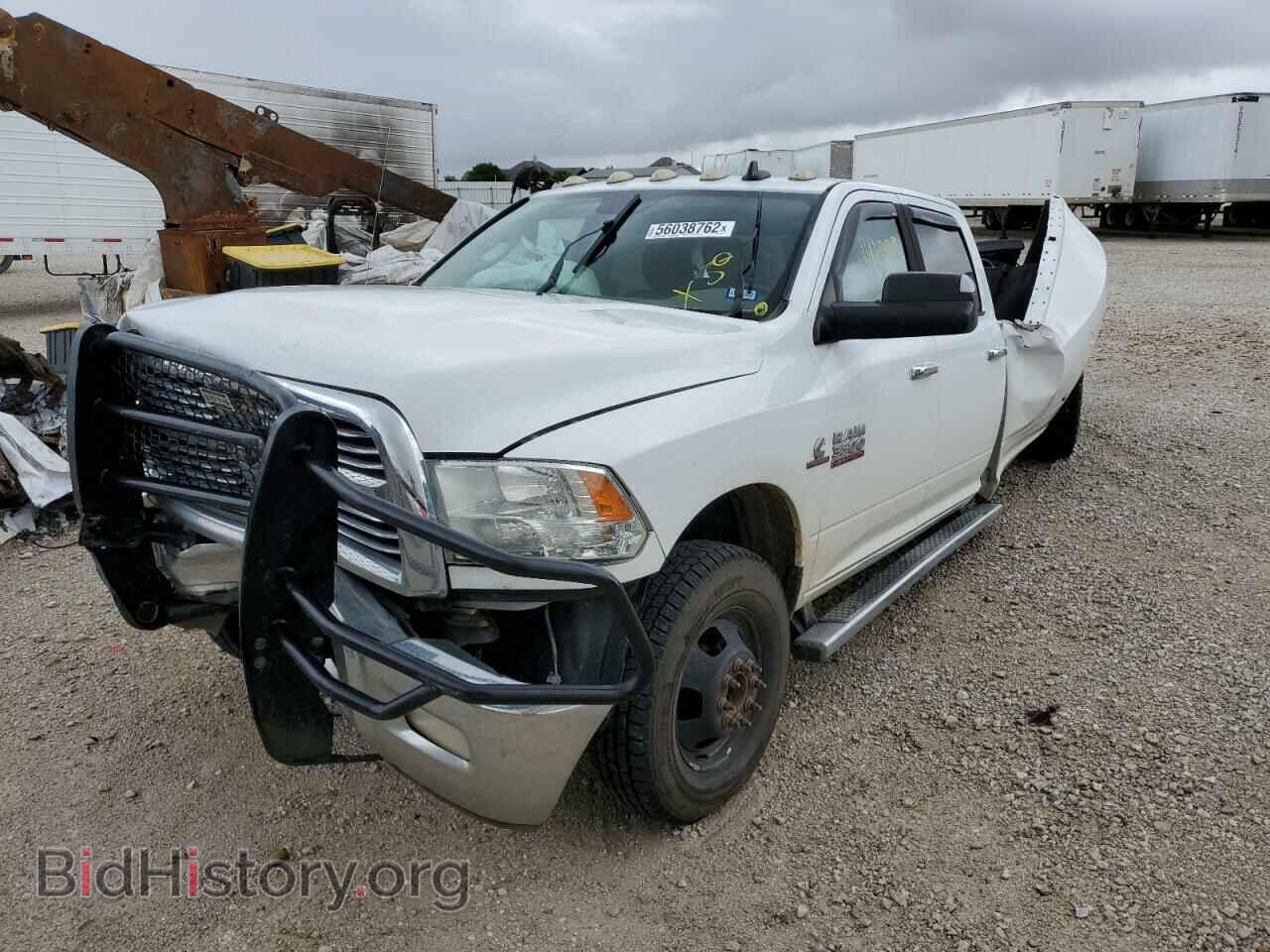 2015 RAM 3500 - VIN: 3C63RRHL8FG590661 - Фото 2