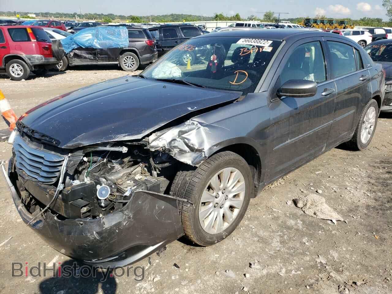 2012 CHRYSLER 200 - VIN: 1C3CCBAB2CN208506 - Фото 2