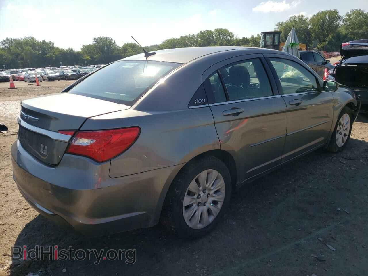 2012 CHRYSLER 200 - VIN: 1C3CCBAB2CN208506 - Фото 4