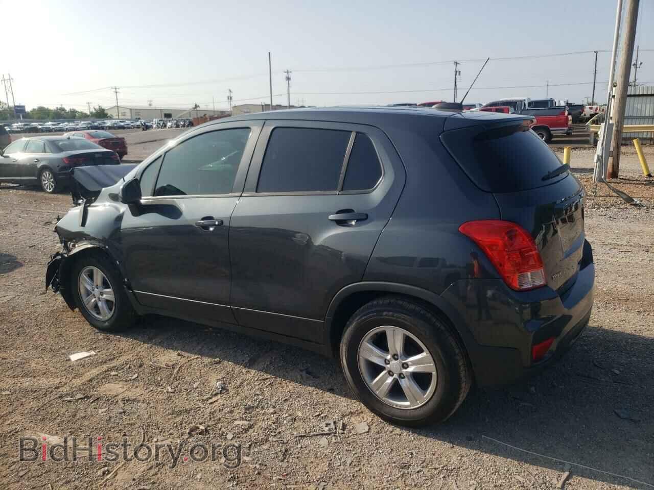 2019 CHEVROLET TRAX - VIN: 3GNCJKSB3KL267215 - Фото 2