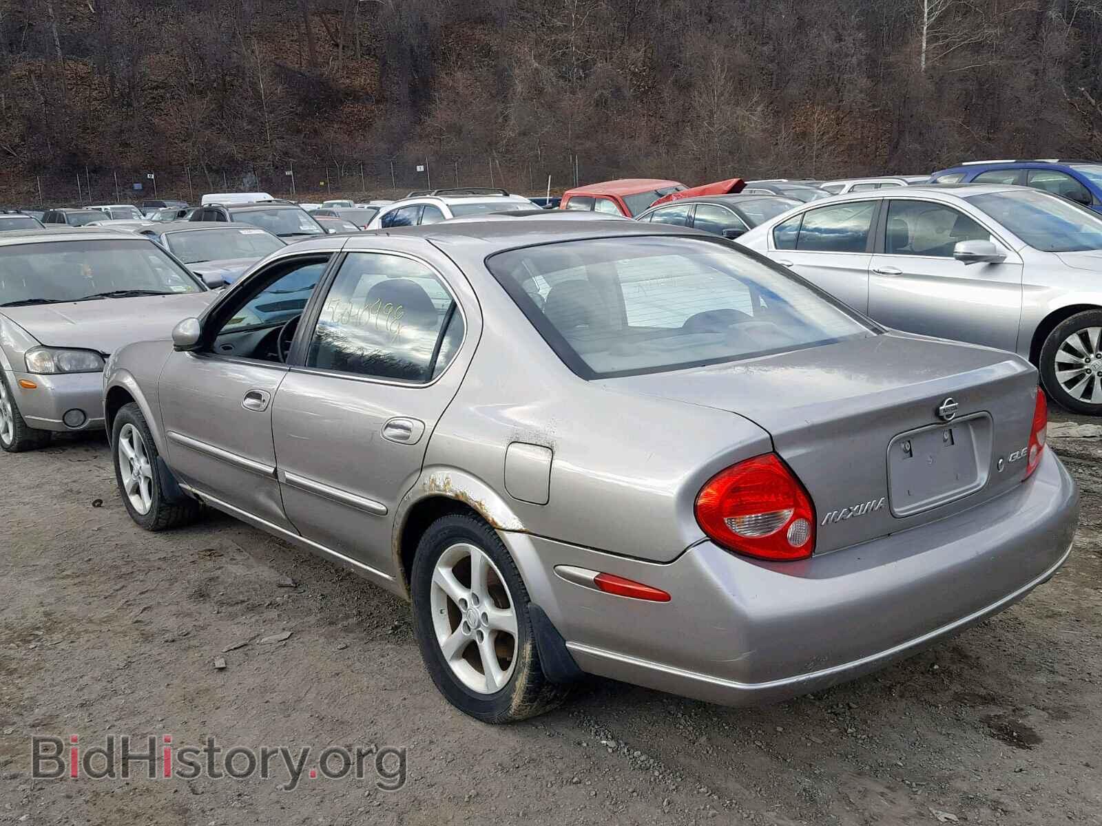 2000 NISSAN MAXIMA - VIN: JN1CA31D3YT741818 - Photo 3