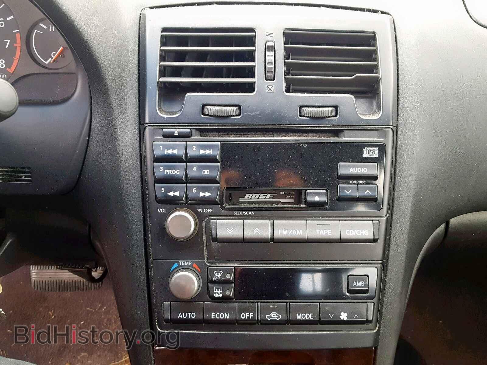 2000 NISSAN MAXIMA - VIN: JN1CA31D3YT741818 - Photo 9