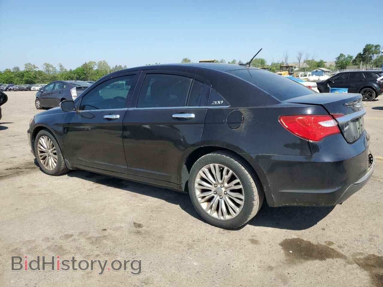 2011 CHRYSLER 200 - VIN: 1C3BC2FG5BN603794 - Фото 2
