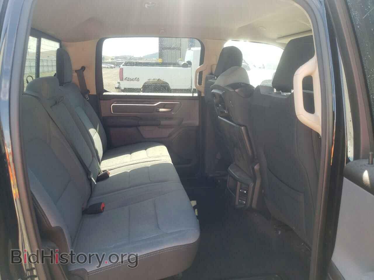 2019 RAM 1500 - VIN: 1C6SRFFT4KN525708 - Фото 6