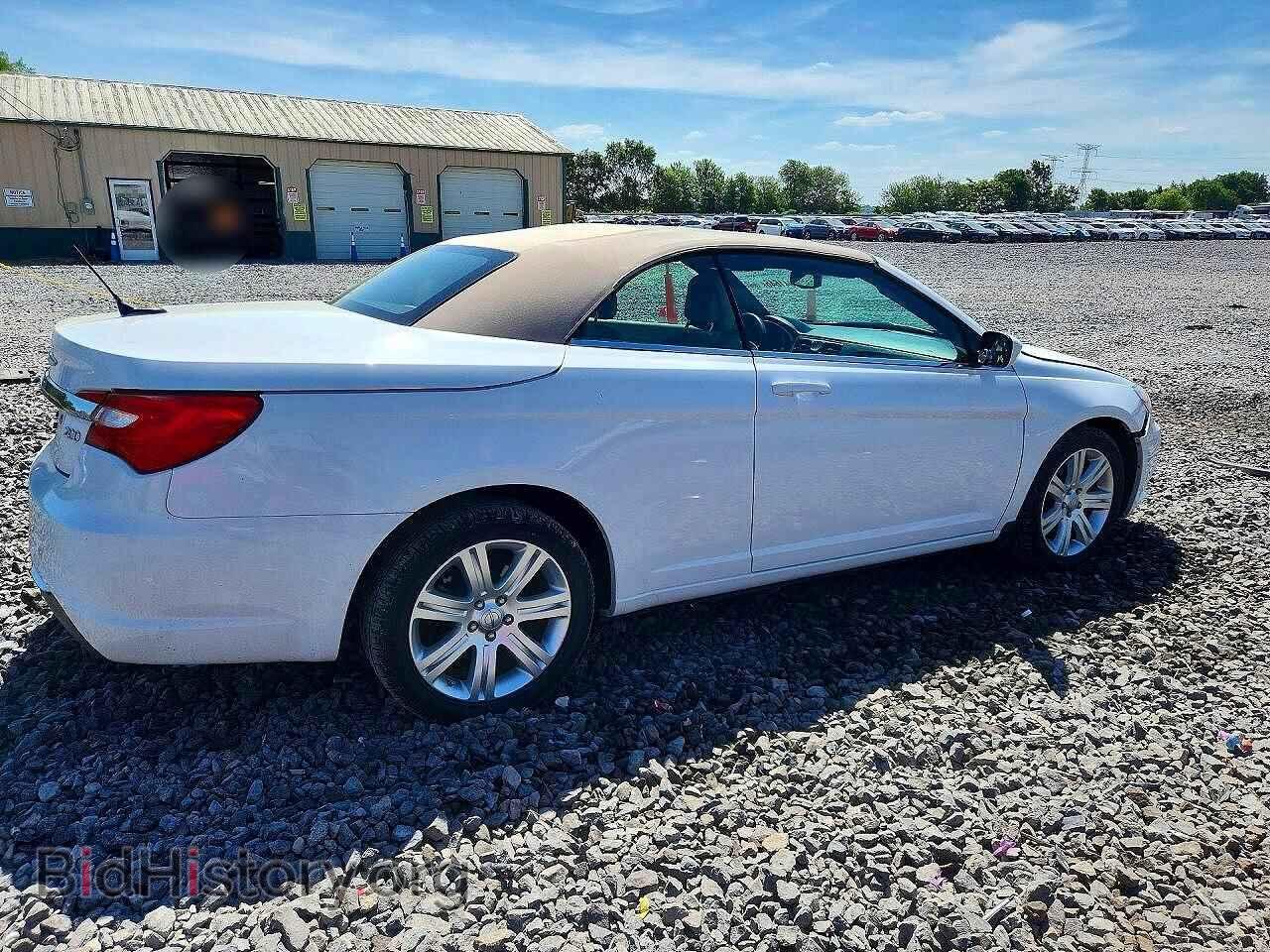 2012 CHRYSLER 200 - VIN: 1C3BCBEG8CN255556 - Photo 3