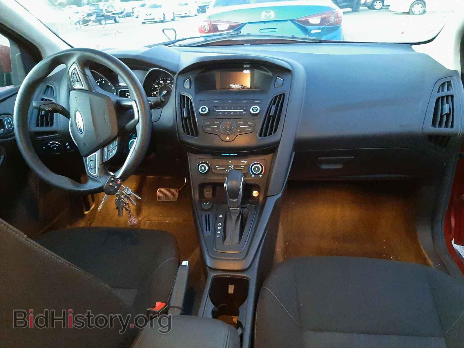 2018 FORD FOCUS - VIN: 1FADP3K24JL282856 - Фото 9