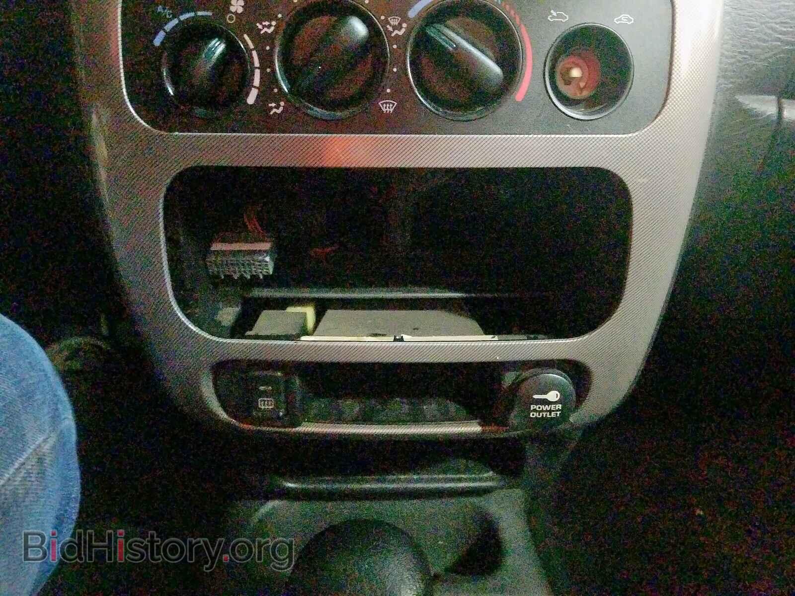 2005 DODGE NEON - VIN: 1B3ES56C65D113807 - Фото 9