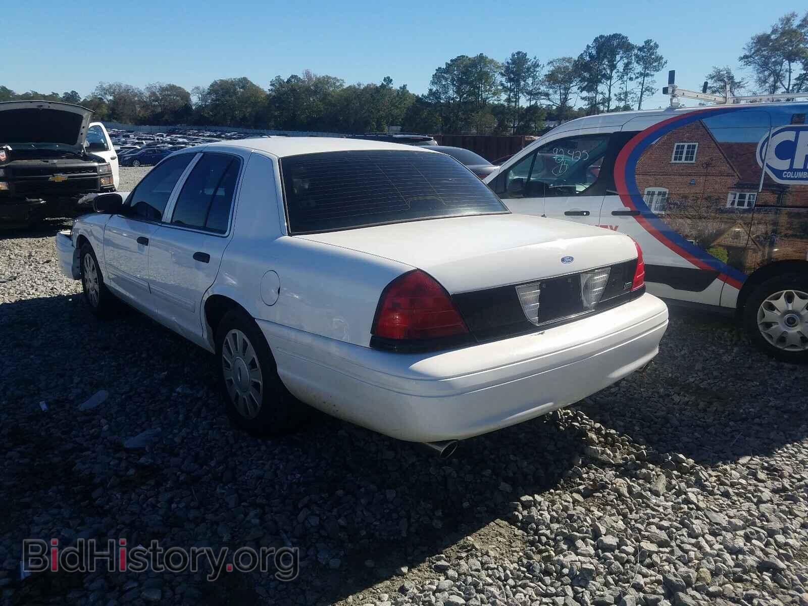 2011 FORD CROWN VIC - VIN: 2FABP7BV0BX111244 - Фото 3