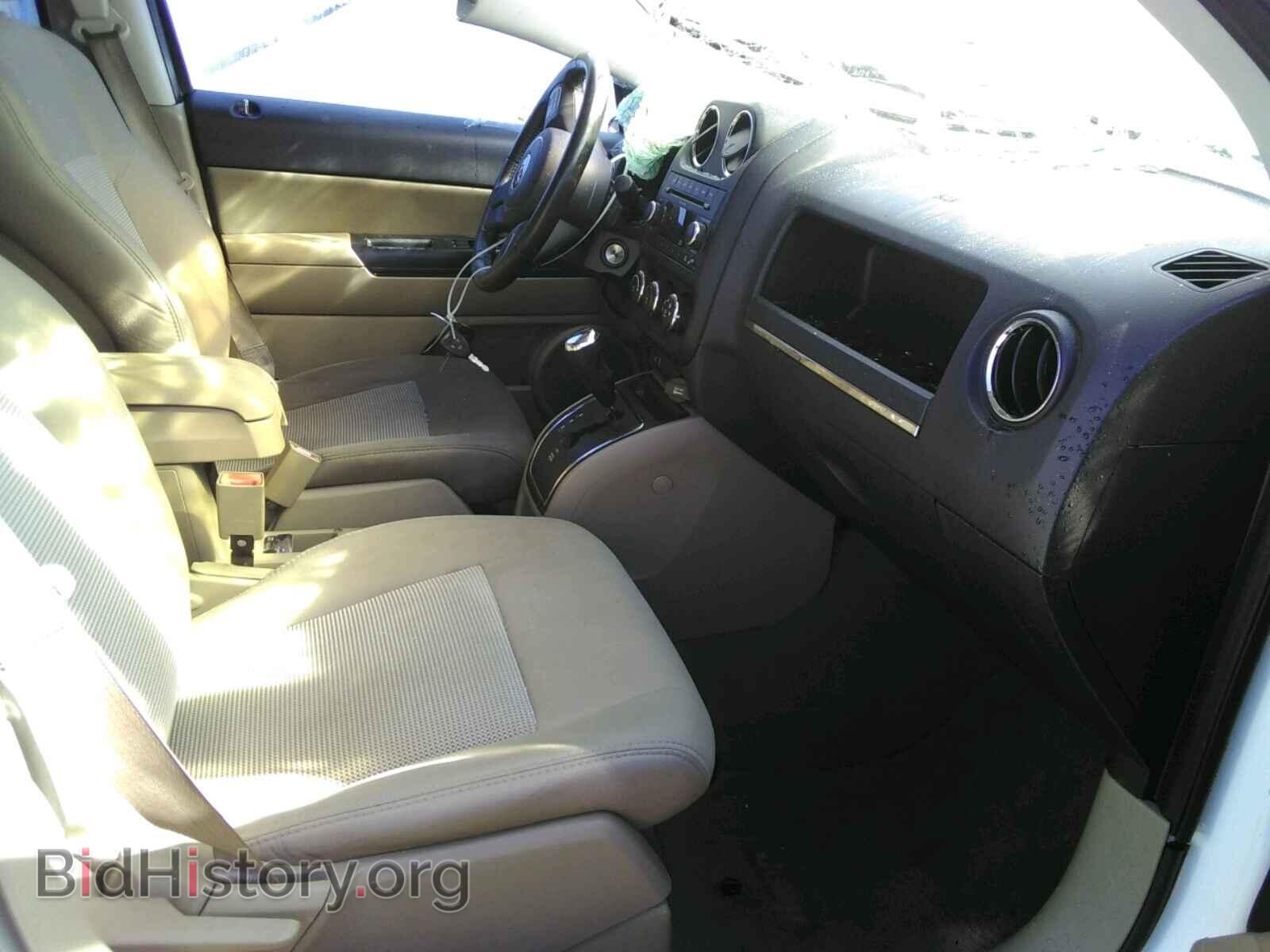 2011 JEEP COMPASS - VIN: 1J4NF1FBXBD197414 - Фото 5