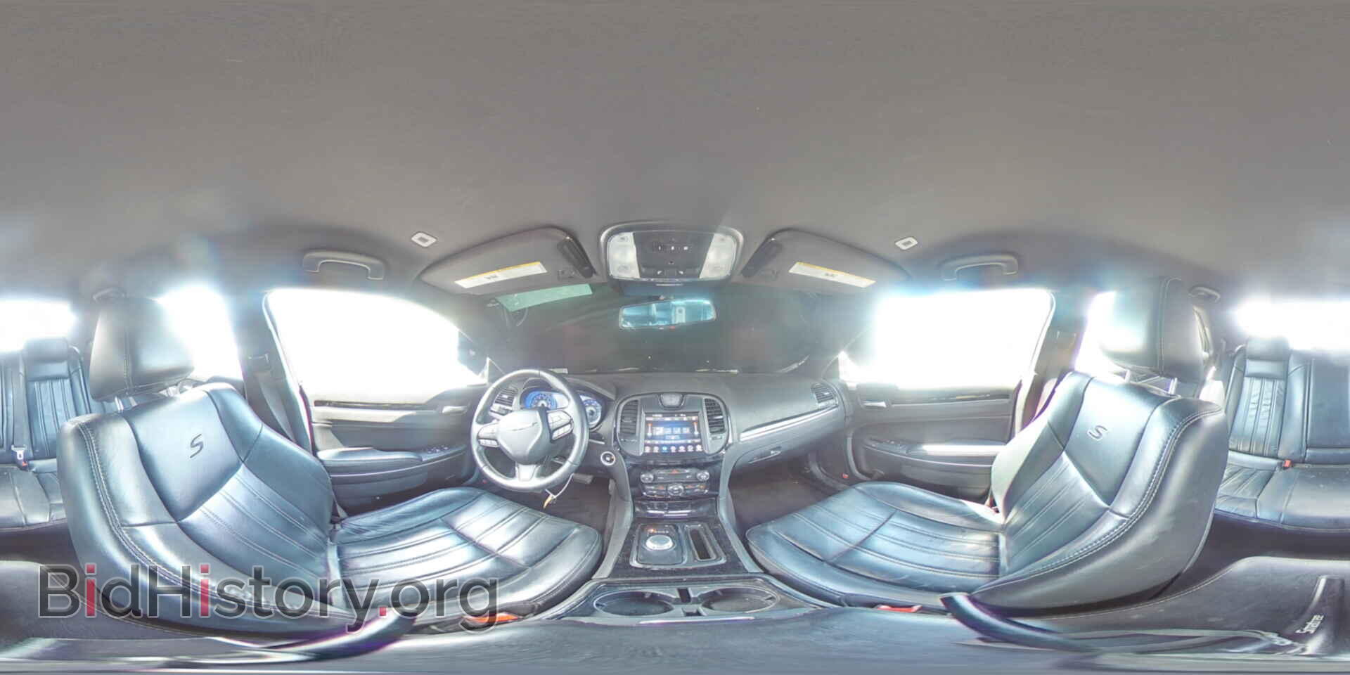 2017 CHRYSLER 300 - VIN: 2C3CCABG3HH663398 - Фото 15