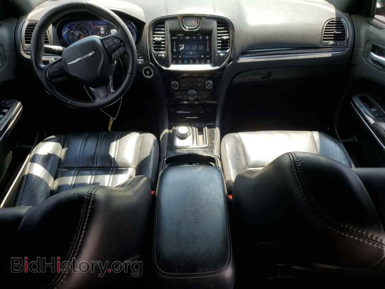 2017 CHRYSLER 300 - VIN: 2C3CCABG3HH663398 - Фото 8