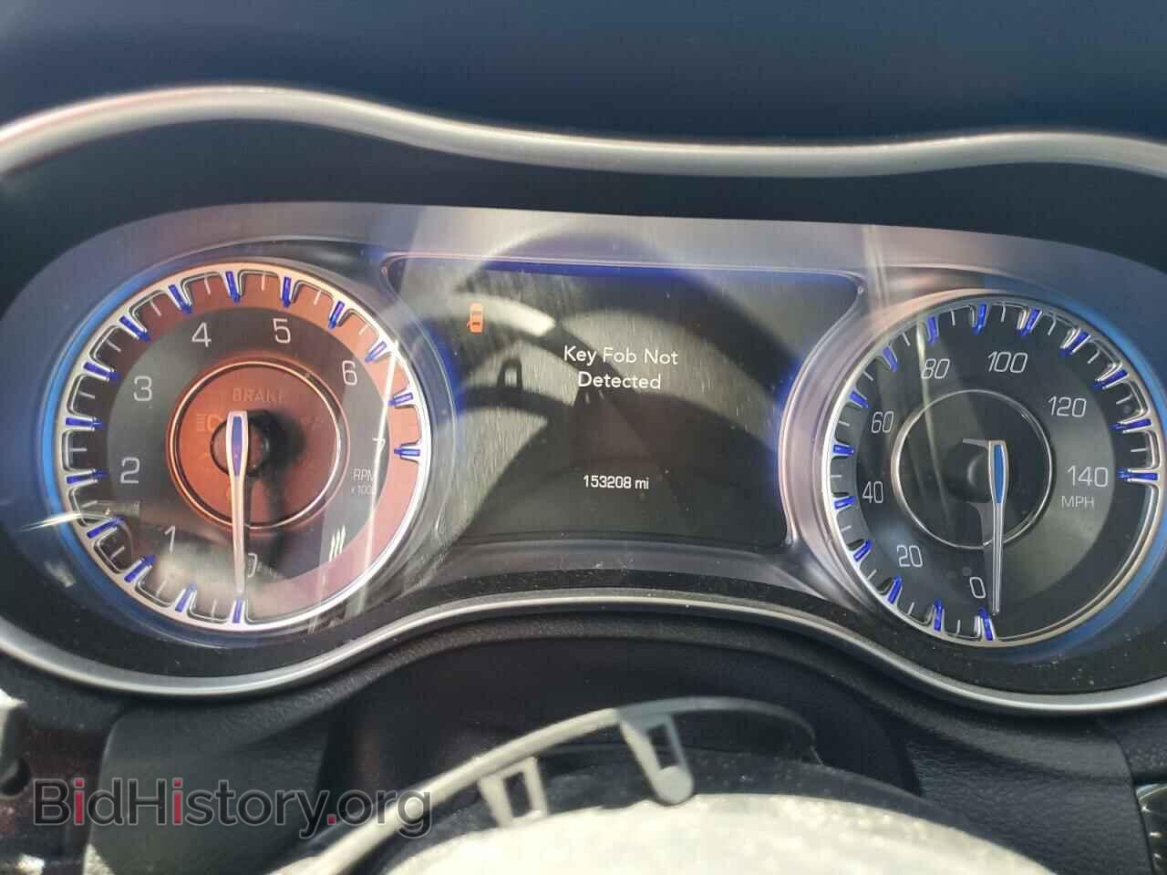 2016 CHRYSLER 300 - VIN: 2C3CCAEG7GH343463 - Фото 9