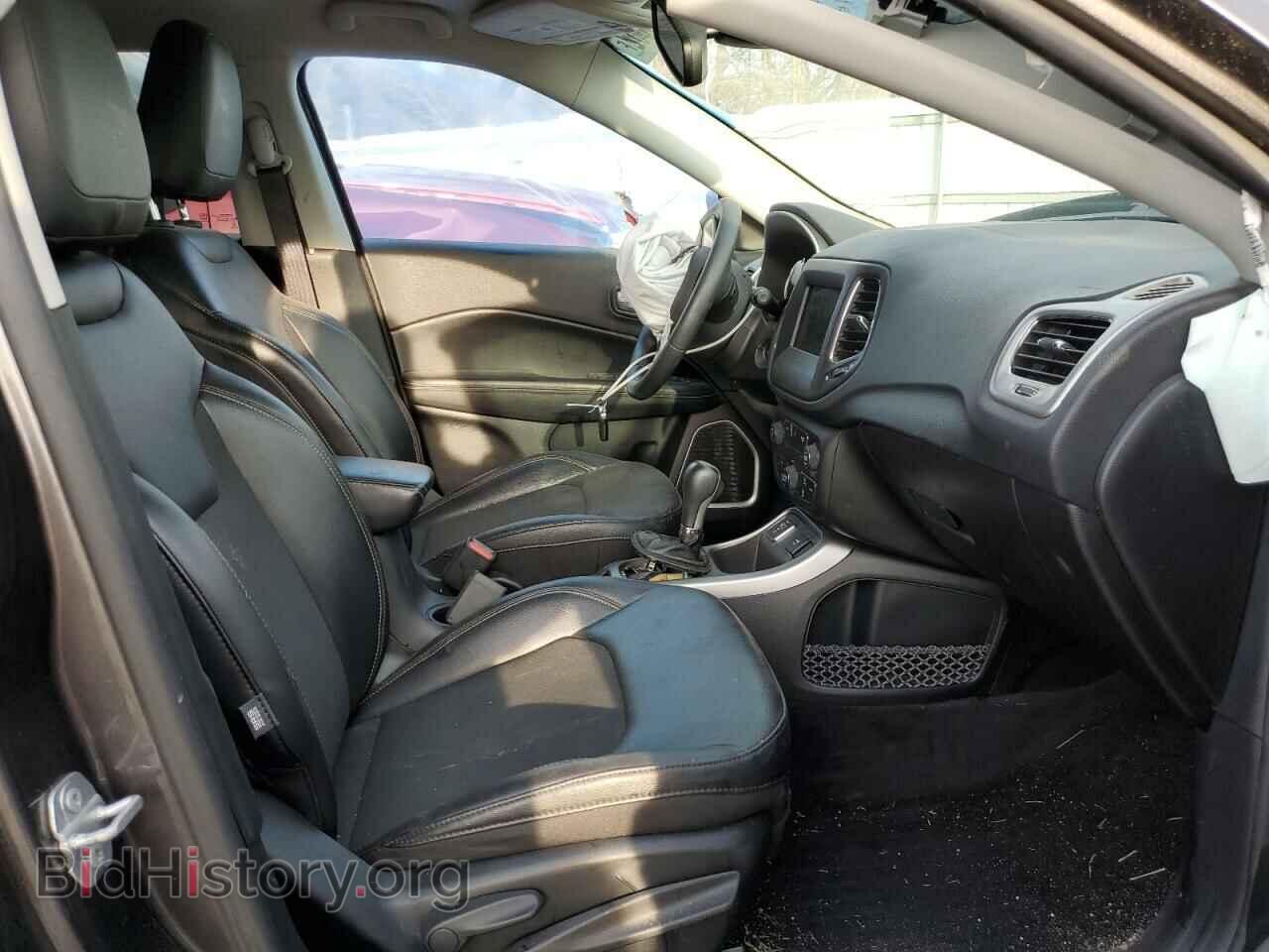 2019 JEEP COMPASS - VIN: 3C4NJCBB4KT749991 - Фото 5