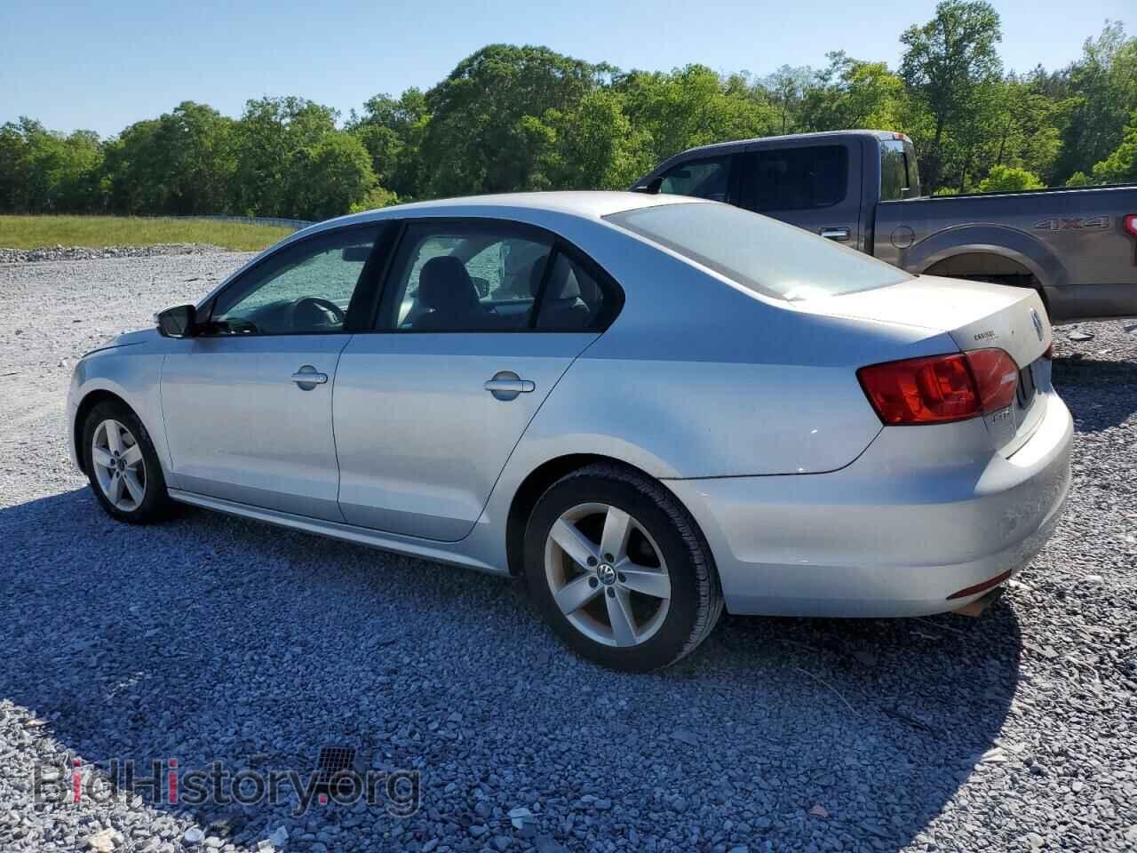2011 VOLKSWAGEN JETTA - VIN: 3VWLL7AJ8BM077331 - Фото 2
