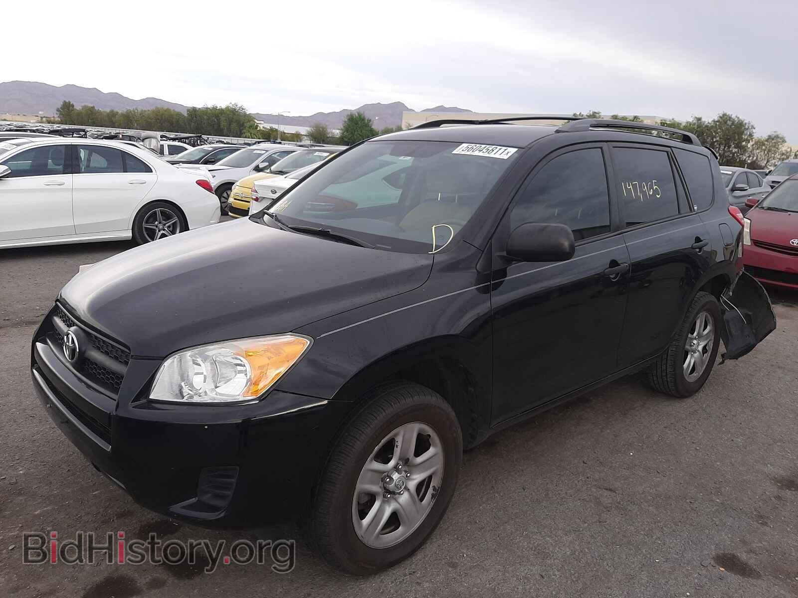 2011 TOYOTA RAV4 - VIN: 2T3KF4DV5BW097473 - Фото 2