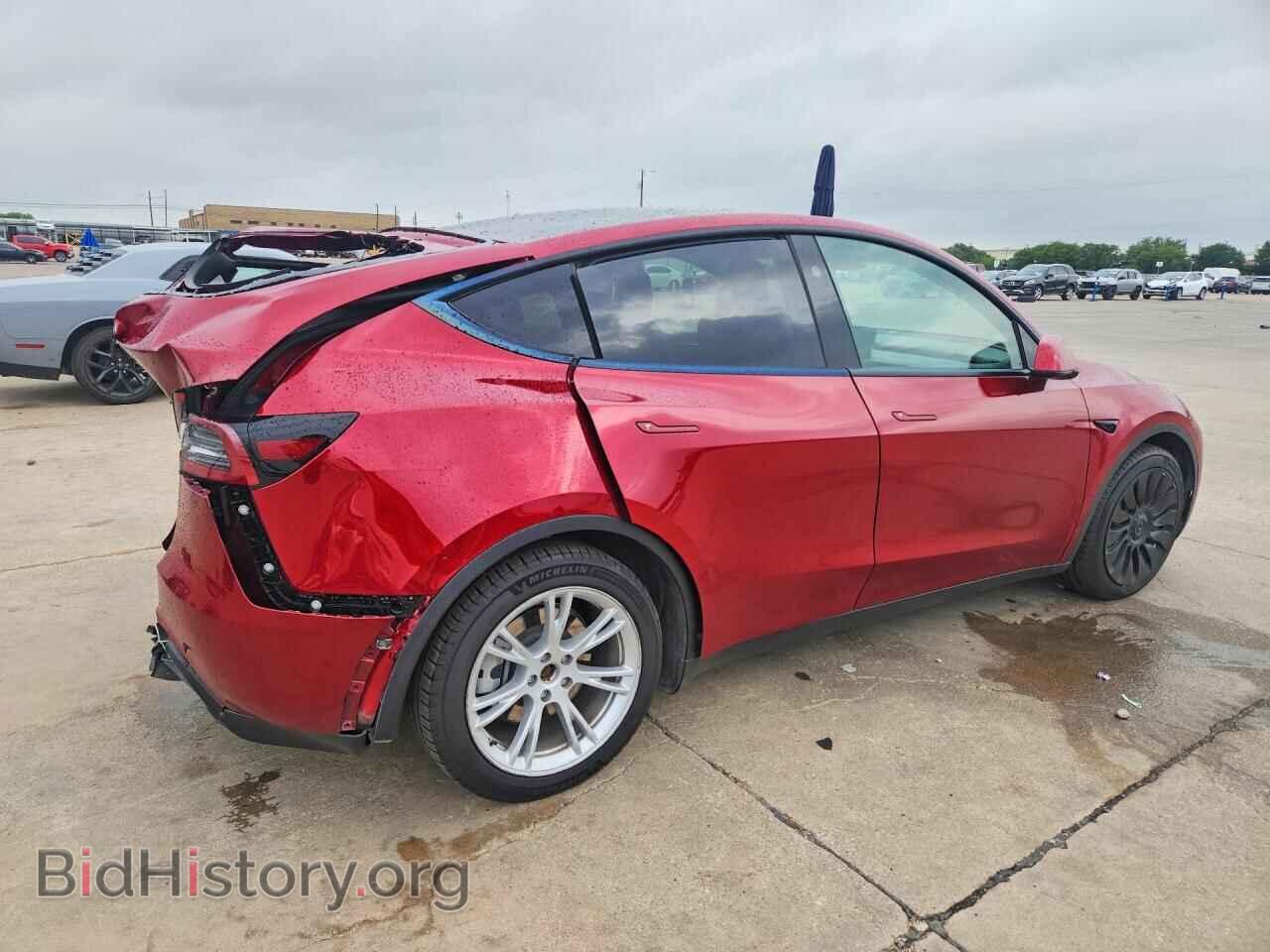 2024 TESLA MODEL Y - VIN: 7SAYGAEE6RF092676 - Photo 3