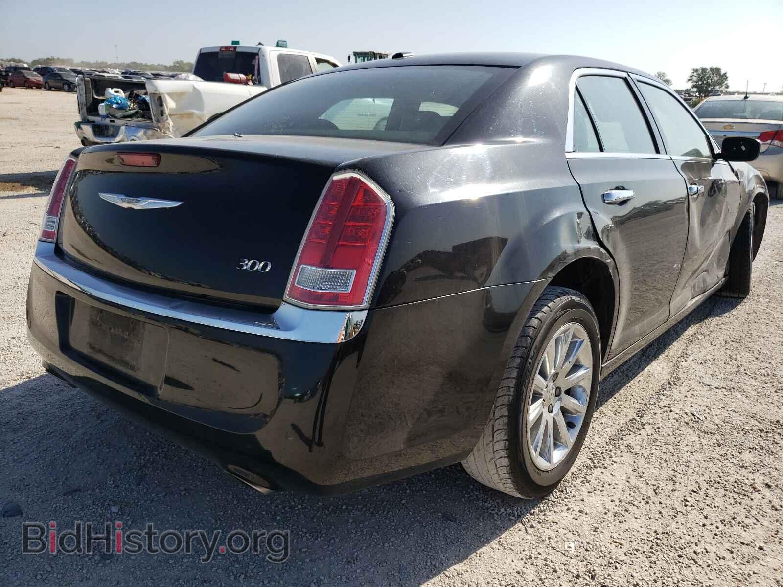 2012 CHRYSLER 300 - VIN: 2C3CCACG3CH309582 - Фото 4