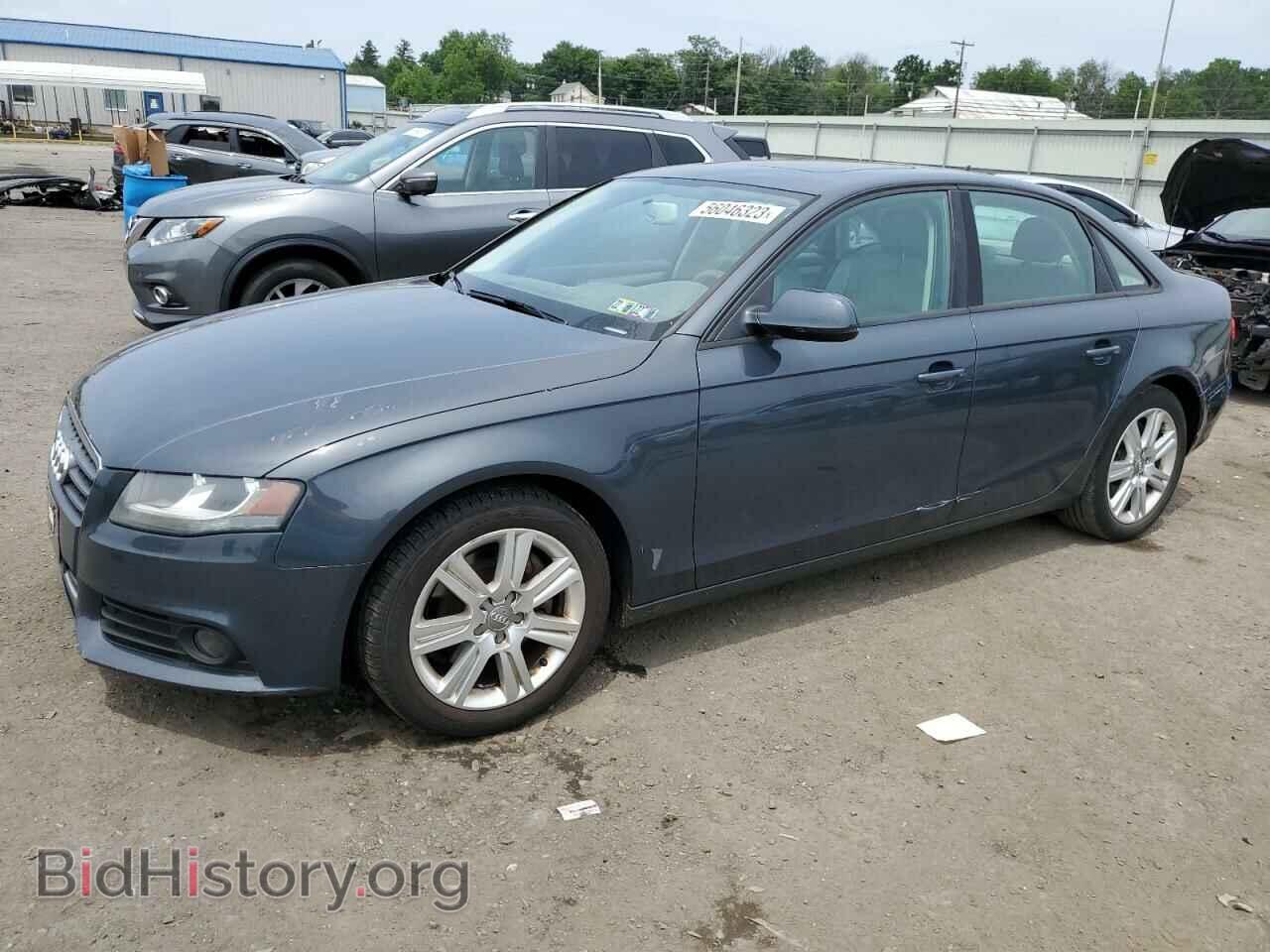 Фотография WAUBFAFL2BN016282 - AUDI A4 2011