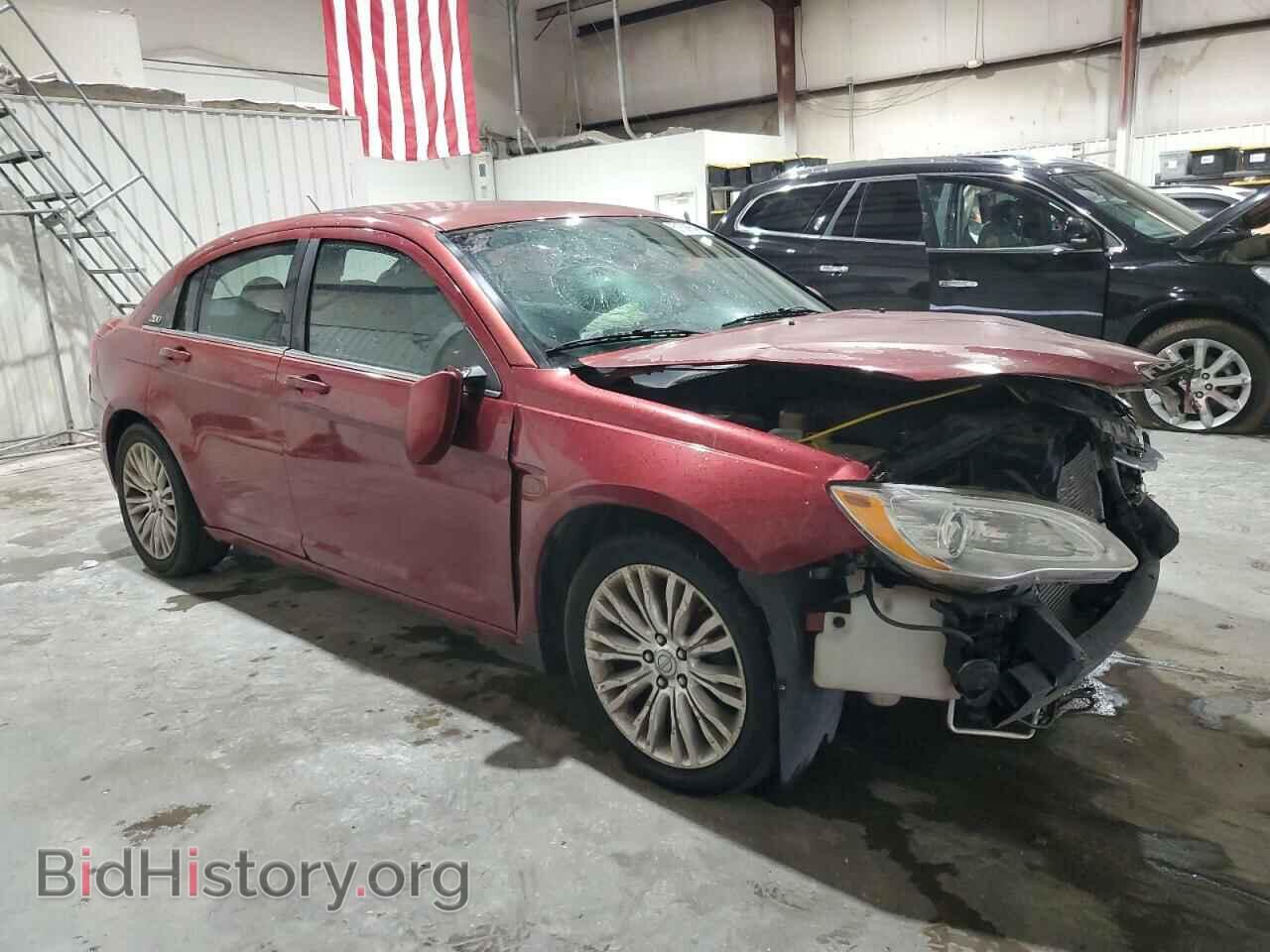 2013 CHRYSLER 200 - VIN: 1C3CCBAB0DN646944 - Фото 4