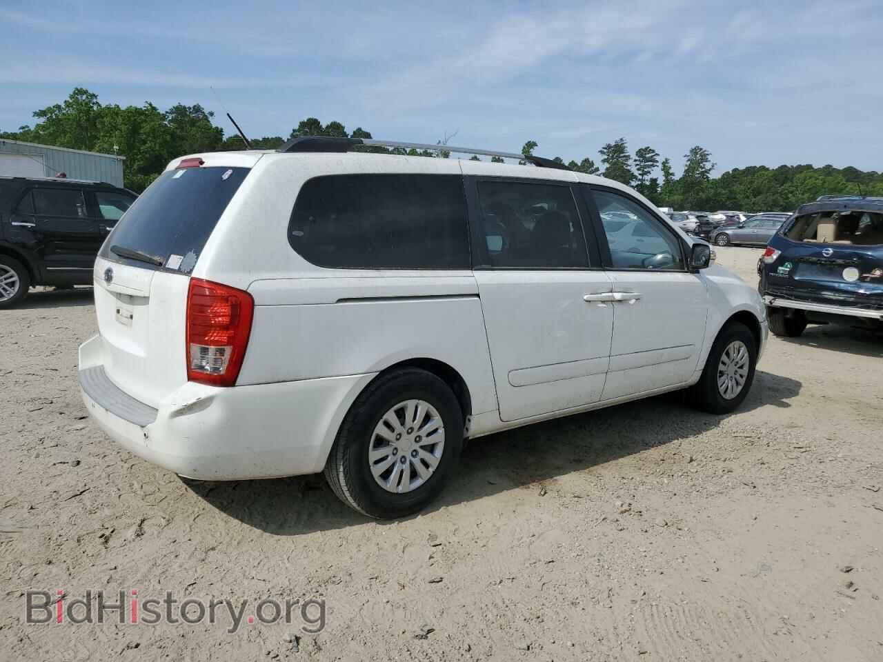 2011 KIA All Models - VIN: KNDMG4C72B6372985 - Фото 3
