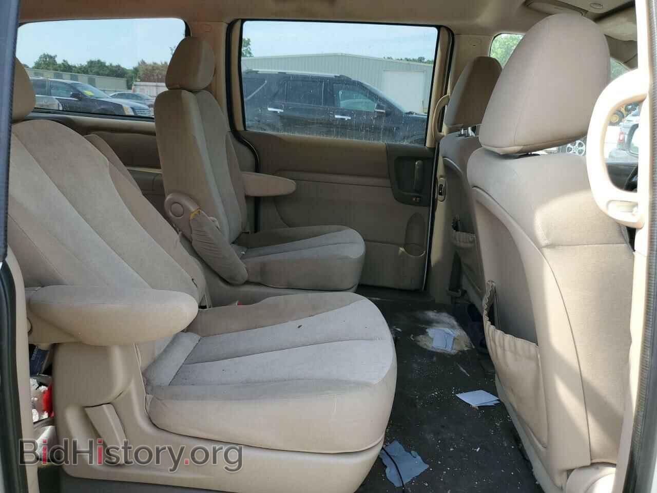 2011 KIA All Models - VIN: KNDMG4C72B6372985 - Фото 10