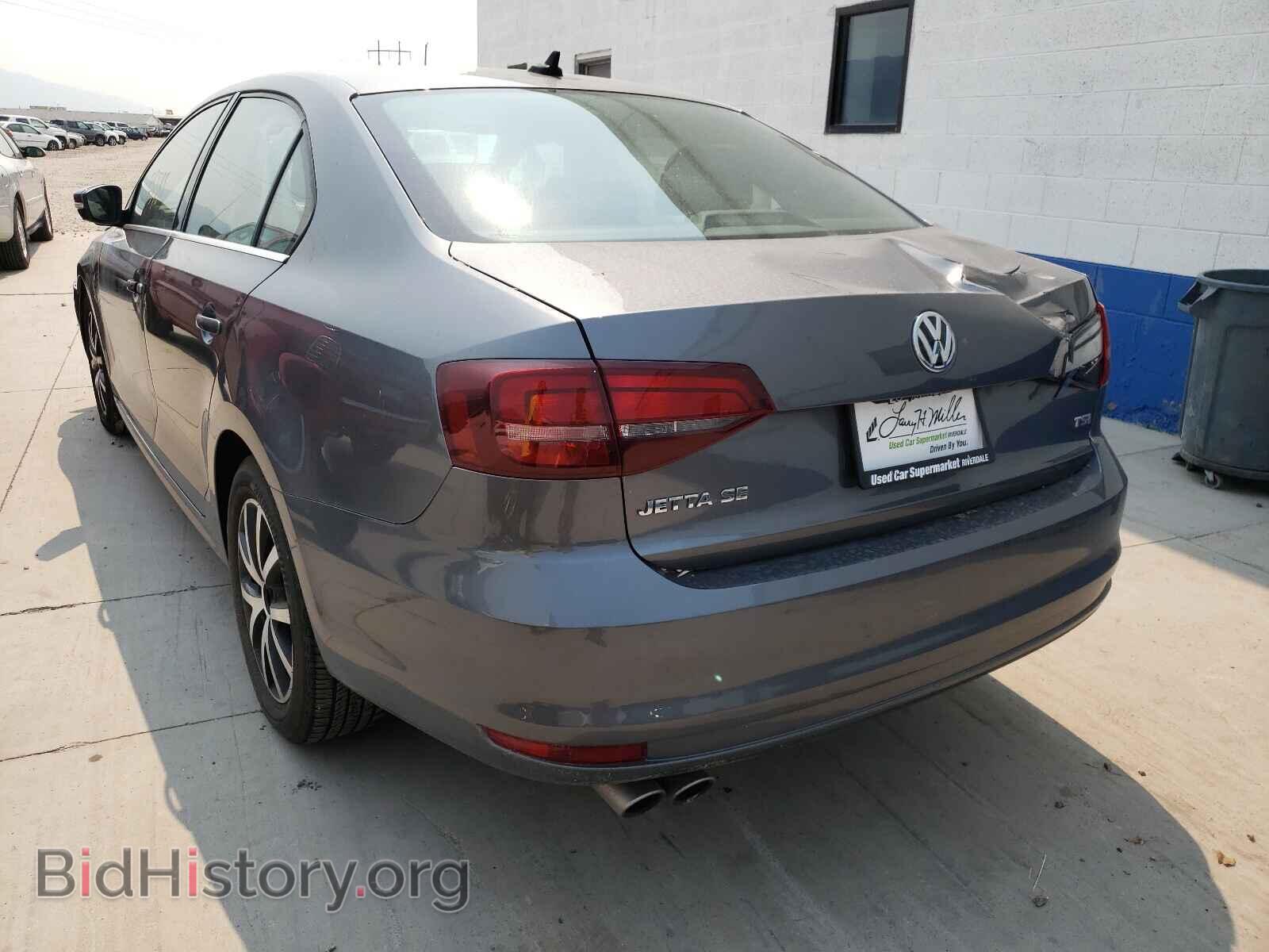 2017 VOLKSWAGEN JETTA - VIN: 3VWDB7AJ7HM392976 - Фото 3