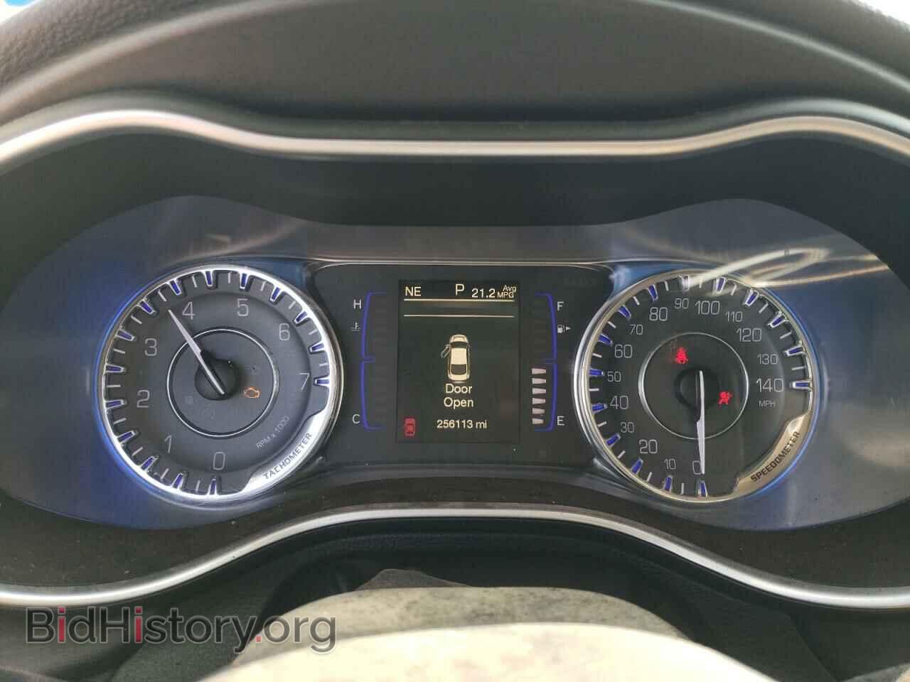 2016 CHRYSLER 200 - VIN: 1C3CCCAB9GN149241 - Фото 9
