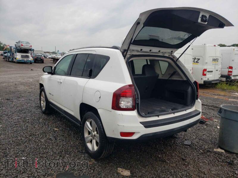 2014 Jeep COMPASS (VIN 1C4NJCEA8ED647283) — photo 3 of 10