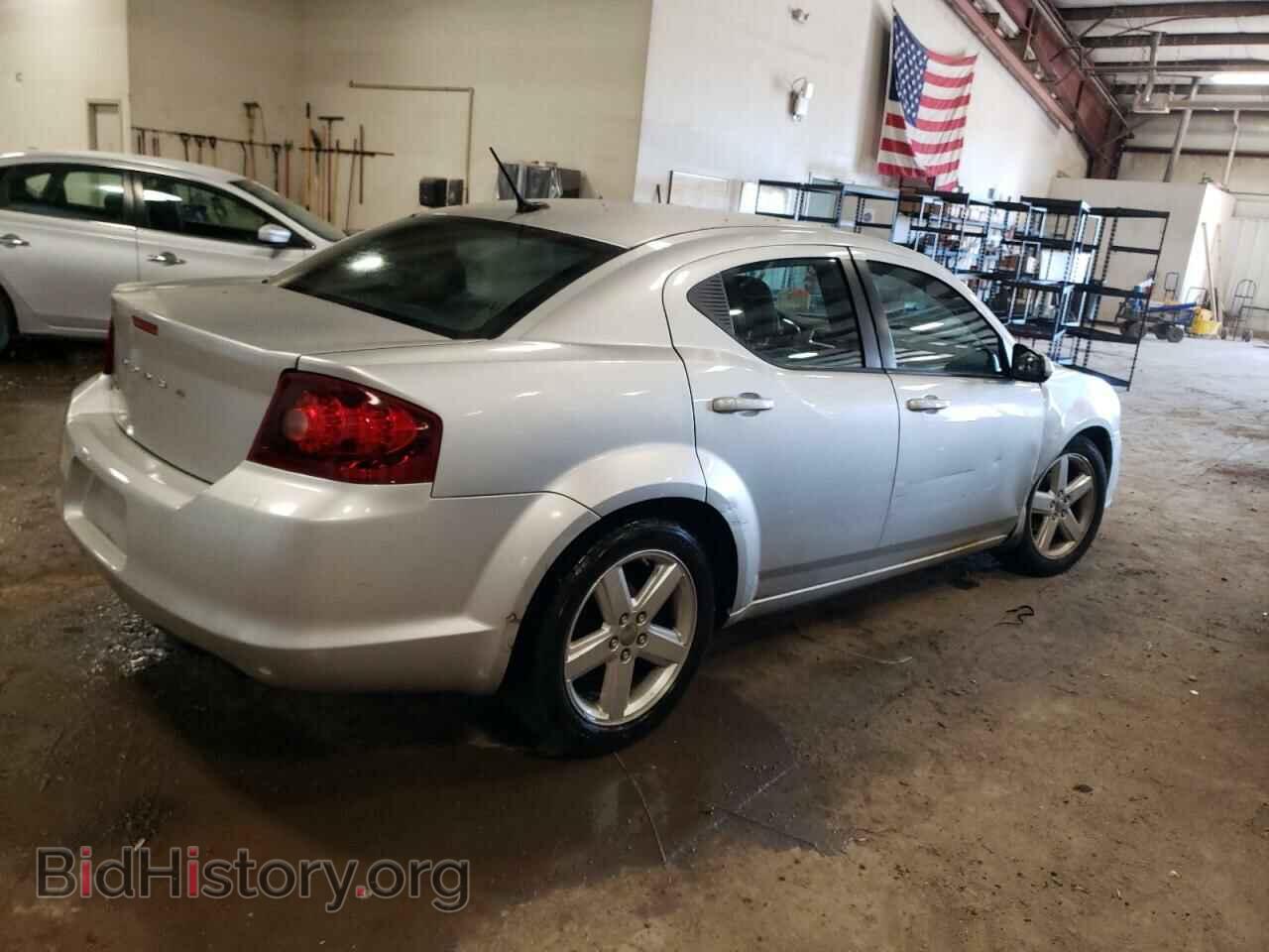 2011 DODGE AVENGER - VIN: 1B3BD1FB9BN620686 - Фото 3