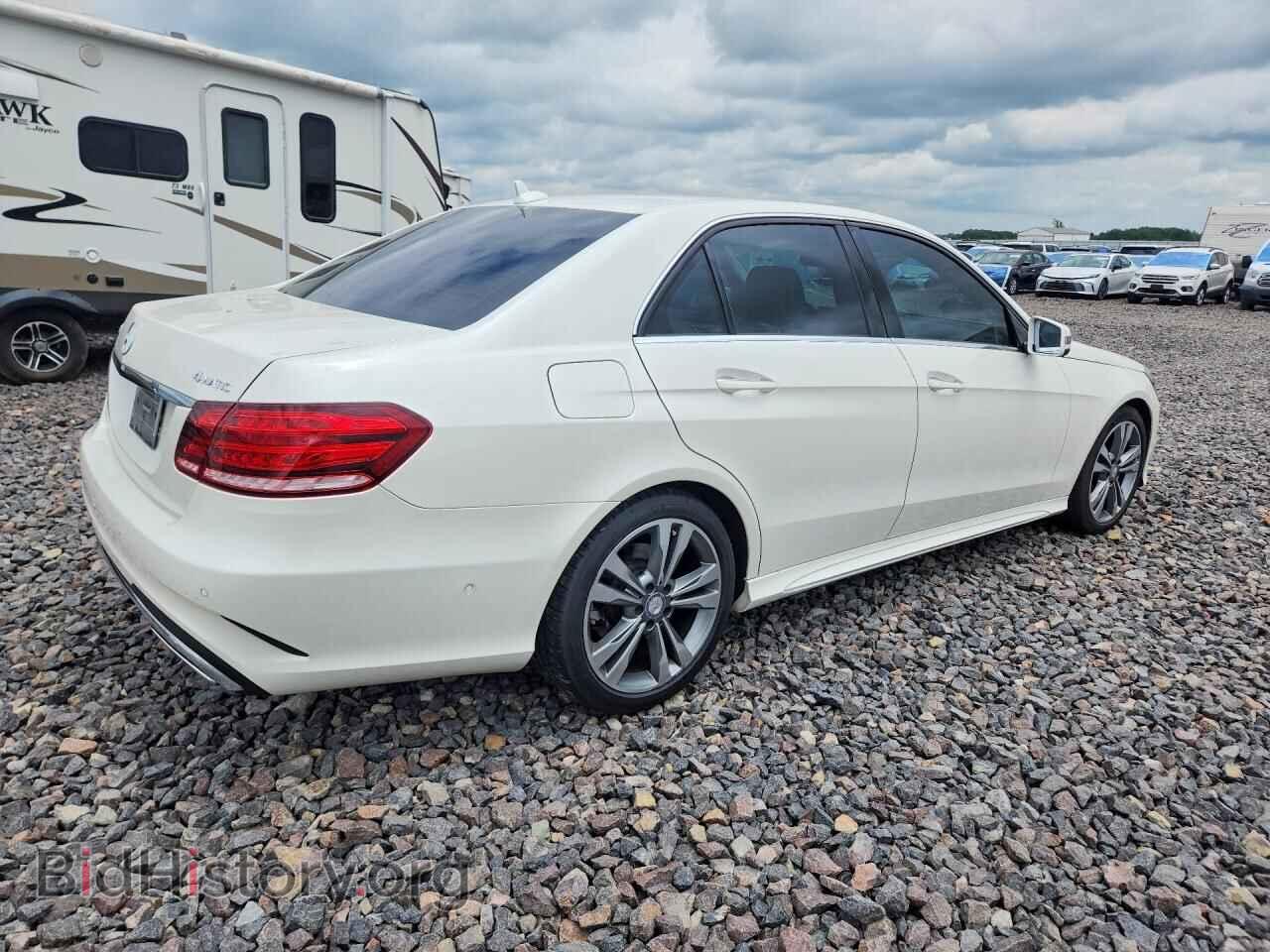 2014 MERCEDES-BENZ E-CLASS - VIN: WDDHF8JB8EA907182 - Фото 3