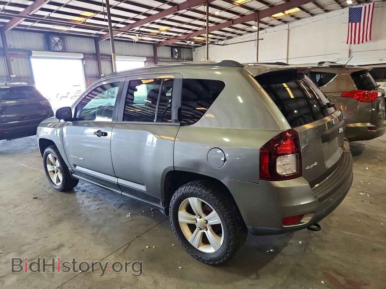 2014 JEEP COMPASS - VIN: 1C4NJDBB1ED586152 - Photo 2